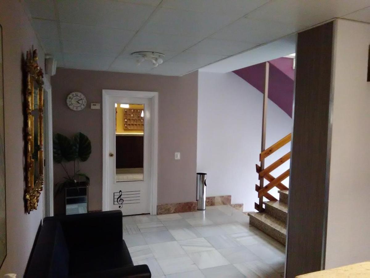 Hotel Isasa لوغرونيو المظهر الخارجي الصورة